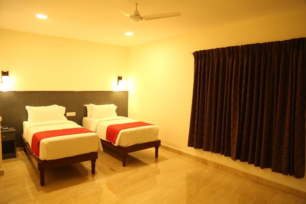 Hotel Sera Grand Chennai Exterior photo